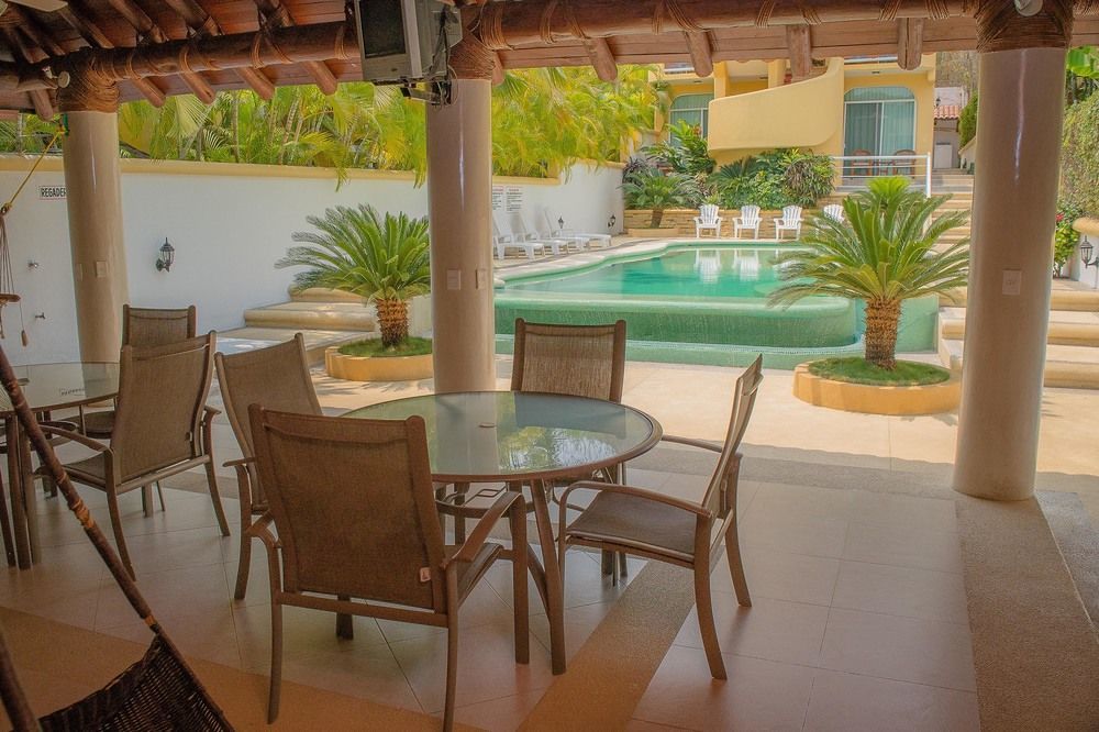 Bungalows Arena Dorada (Adults Only) Zihuatanejo Exterior photo